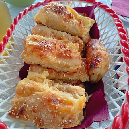 Jovana A アパート Rogljevo