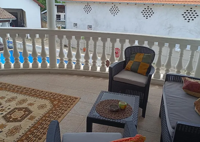 公寓 Jovana A Rogljevo